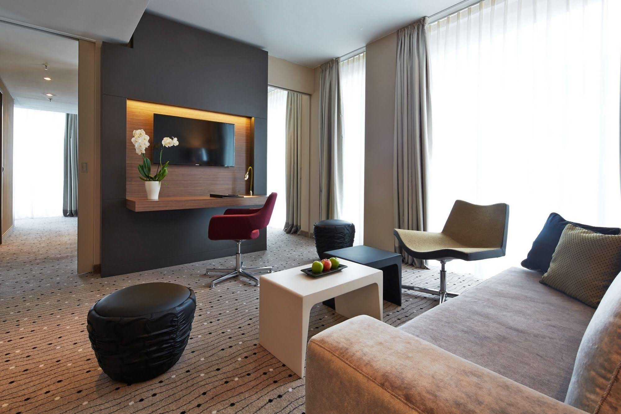 Hotel Steigenberger Am Kanzleramt 5*